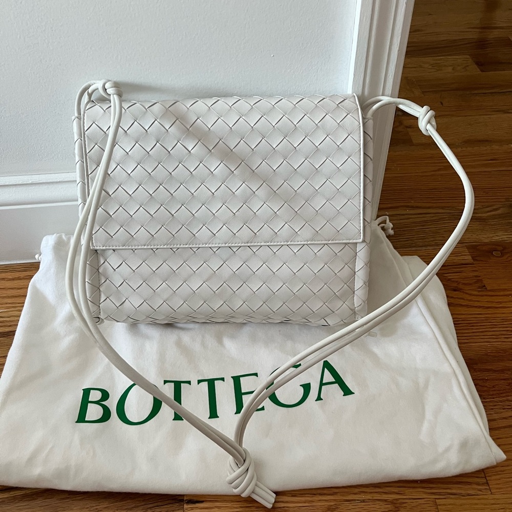 NEW Bottega Veneta white weave cross body bag